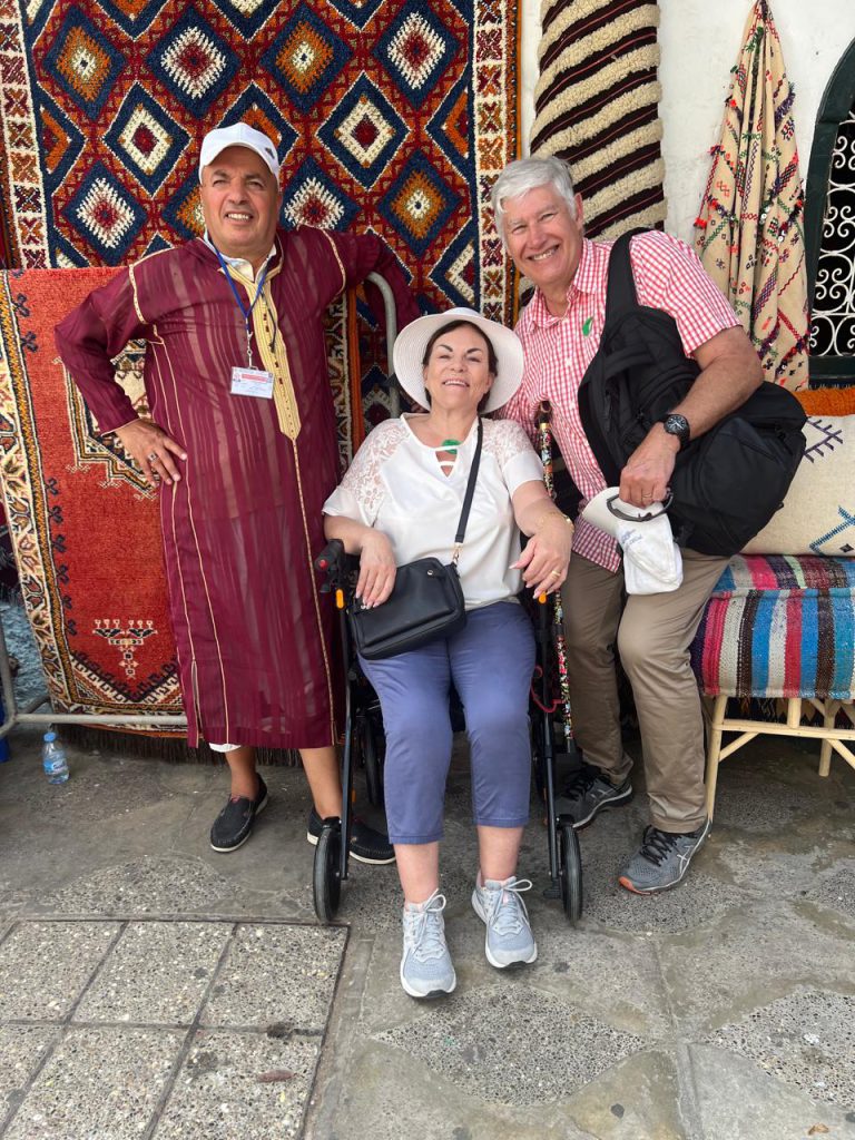 Shopping Guide – Discover the Best Local Artisans and Markets